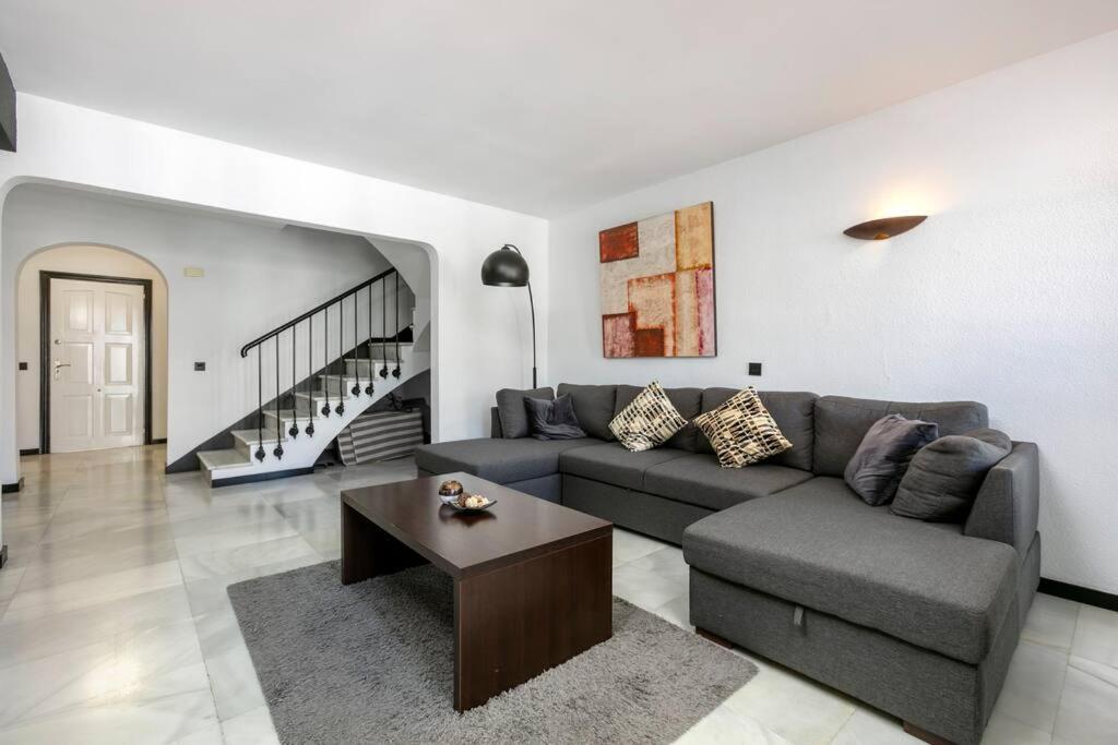 Duplex Penthouse, Walking Distance To Puerto Banus Marbella